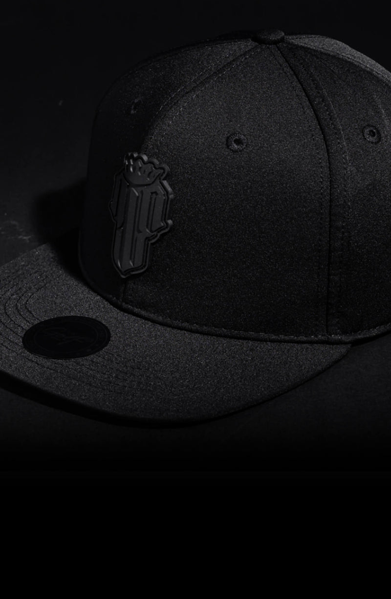 FLAT BRIM SNAPBACK