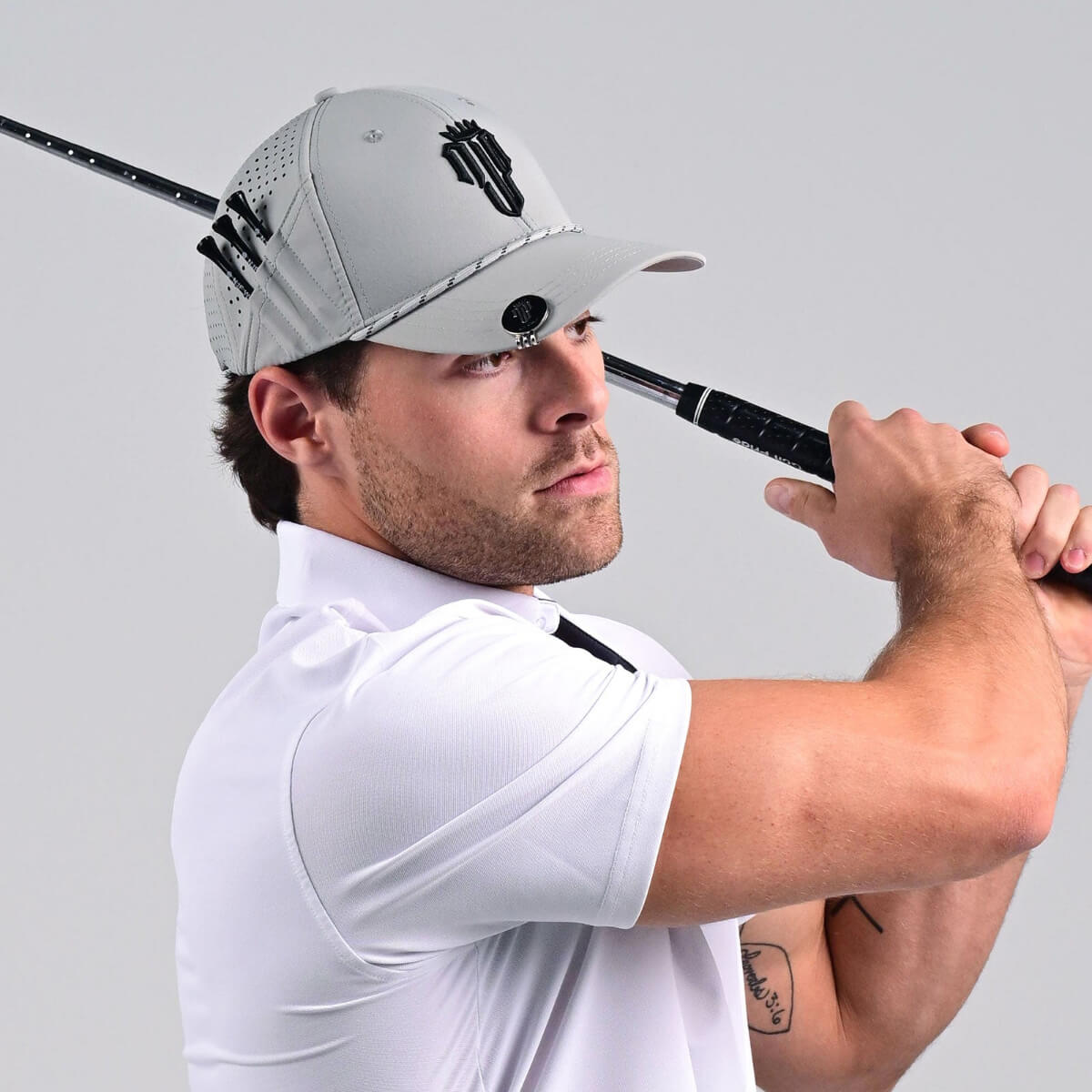 CourseReady Performance Golf Hat – Light Gray - NJF Golf™